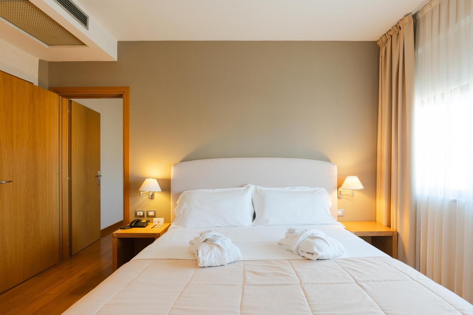 Hotel Touring Carpi Eksteriør bilde
