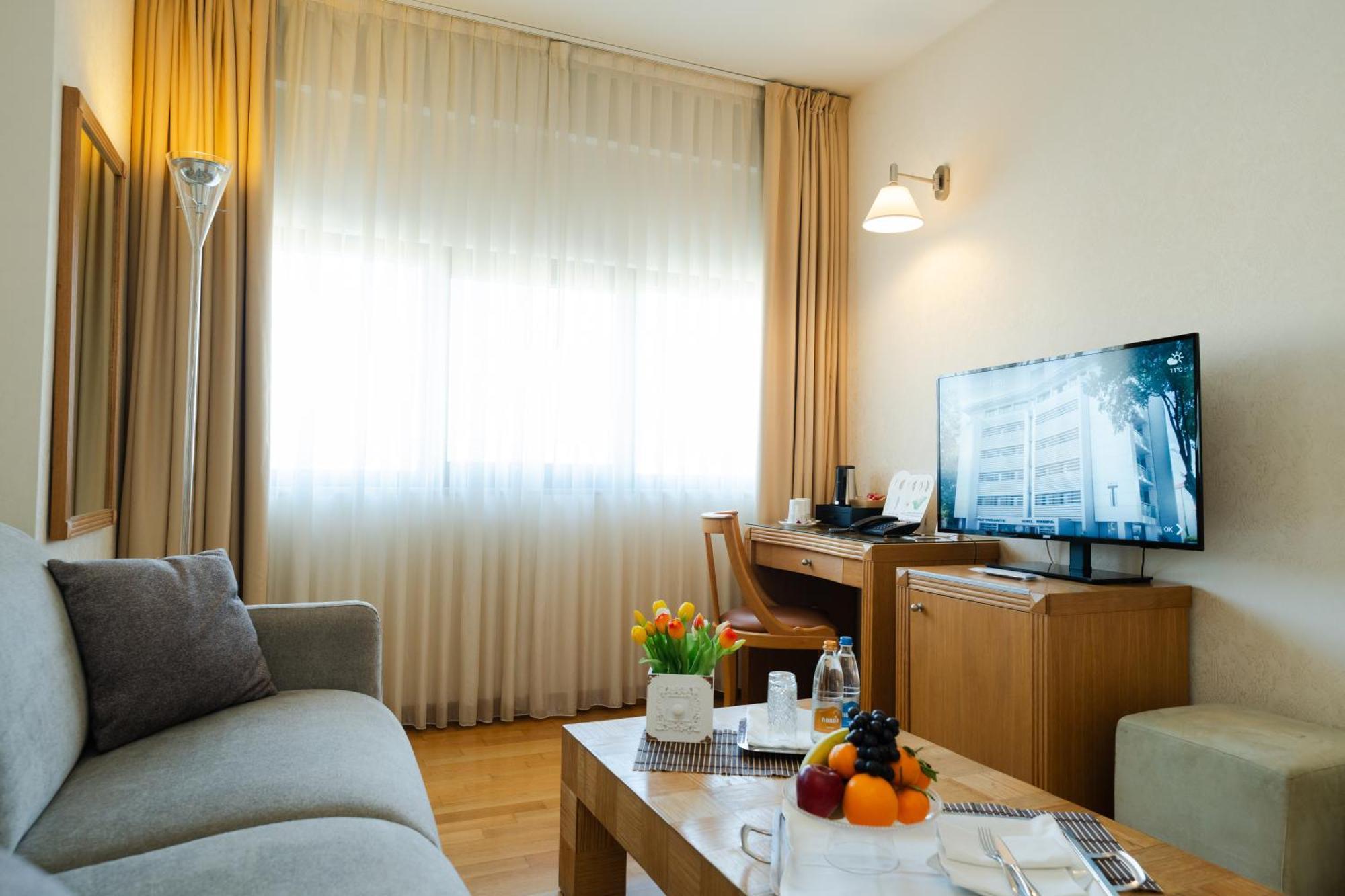 Hotel Touring Carpi Eksteriør bilde
